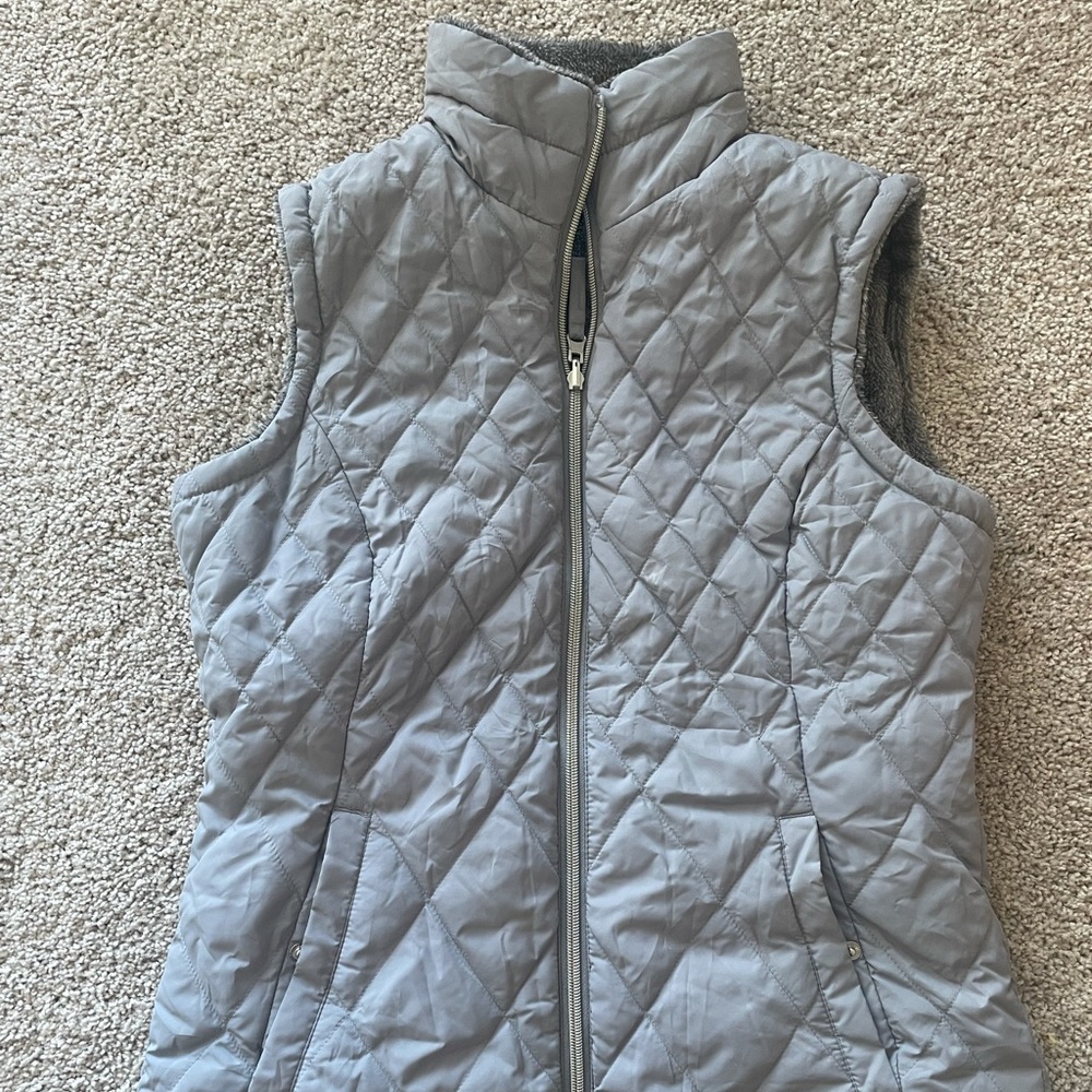 Grey puffy vest